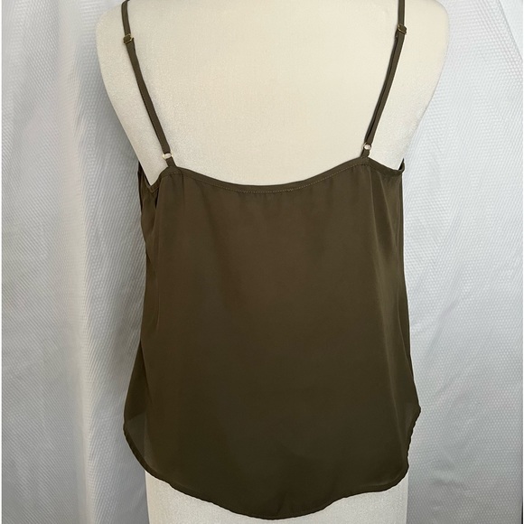 Guess Top G by Guess with adjustable straps size L - Picture 7 of 8